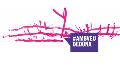#Ambveudedona s'escampa per la ciutat de Vic i s'activa un protocol de desconnexió digital per garantir la igualtat d'oportunitats .