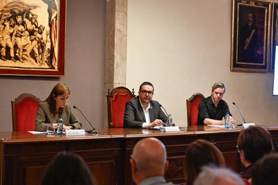 Pregó “La quadratura del cercle”.