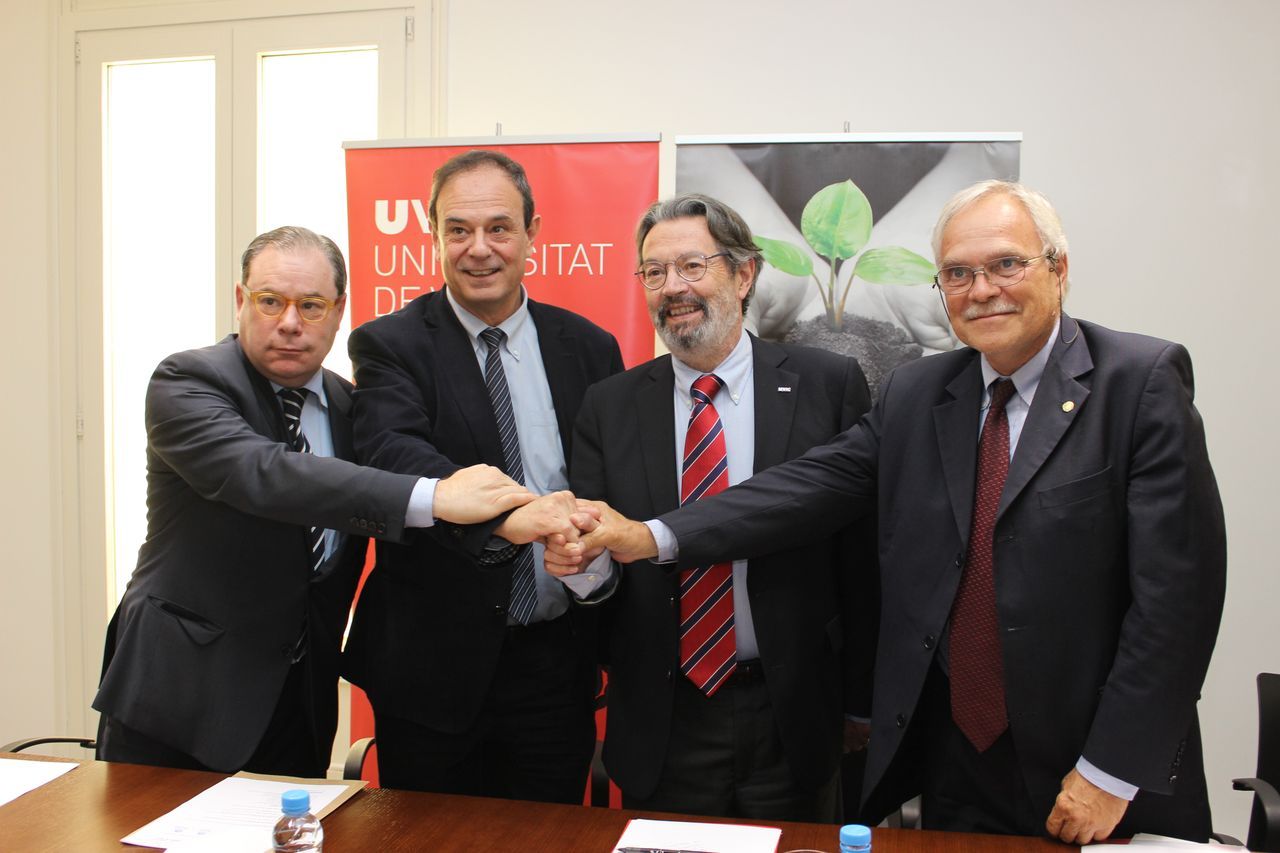 Representants de les diferents institucions