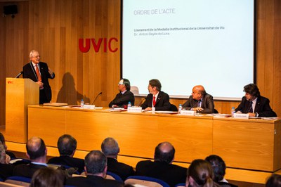 El conseller de Salut, Boi Ruiz, inaugura el curs acadèmic 2012-13 a la UVic.
