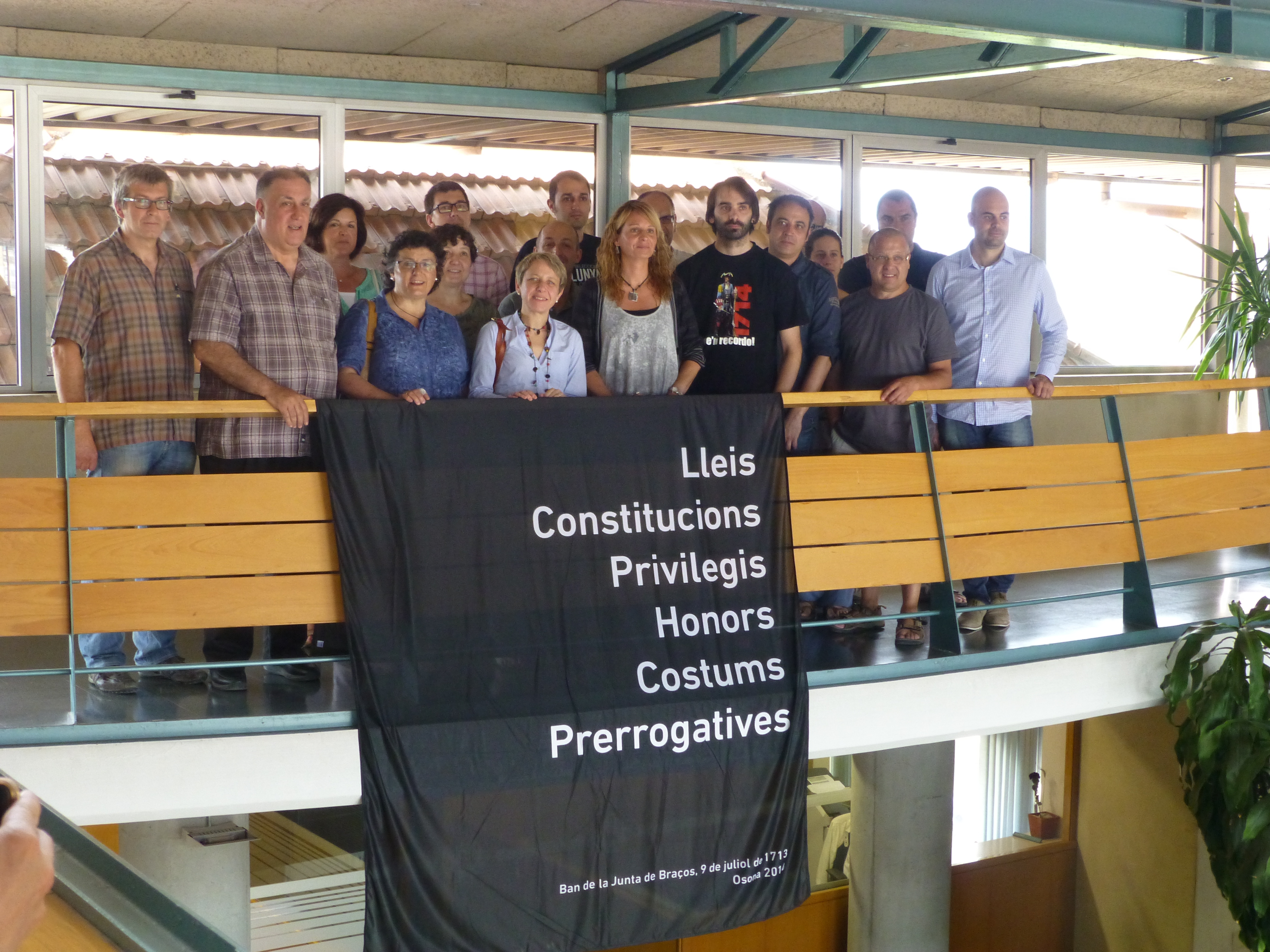 39 ajuntaments d’Osona penjaran el dia 9 de juliol la bandera negra coincidint amb el 300 aniversari del Ban de la Junta de Braços
