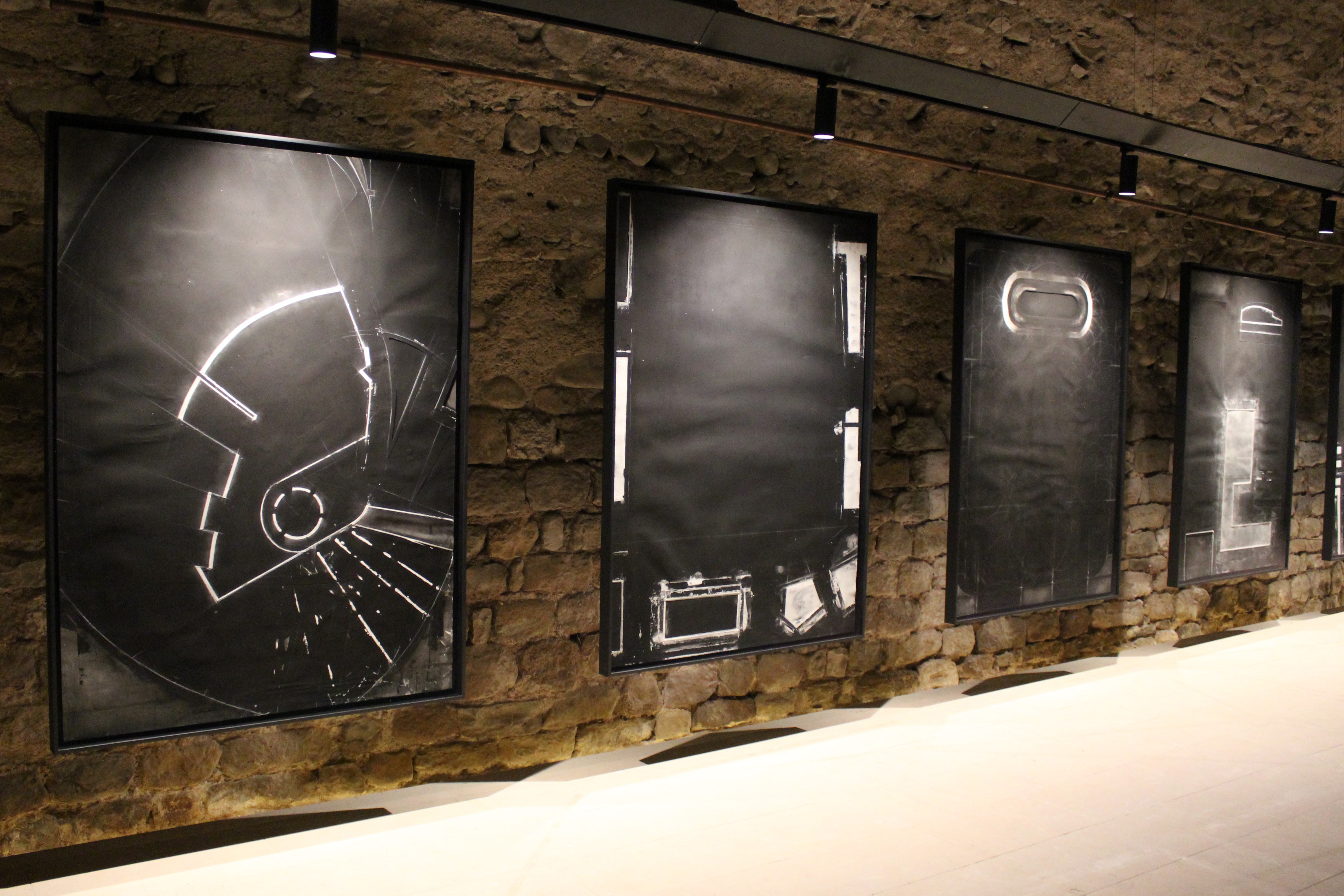 Vista de l'exposició de Frederic Amat