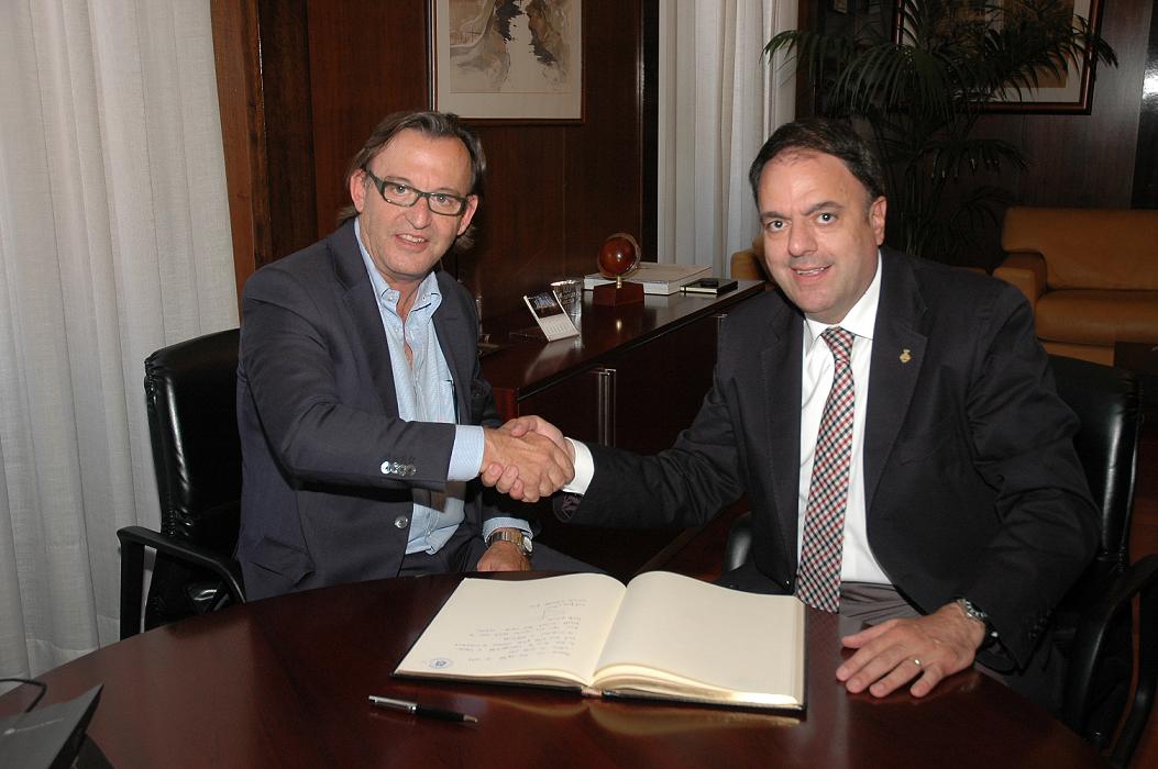 Josep M. Vila d'Abadal i Valentí Junyent