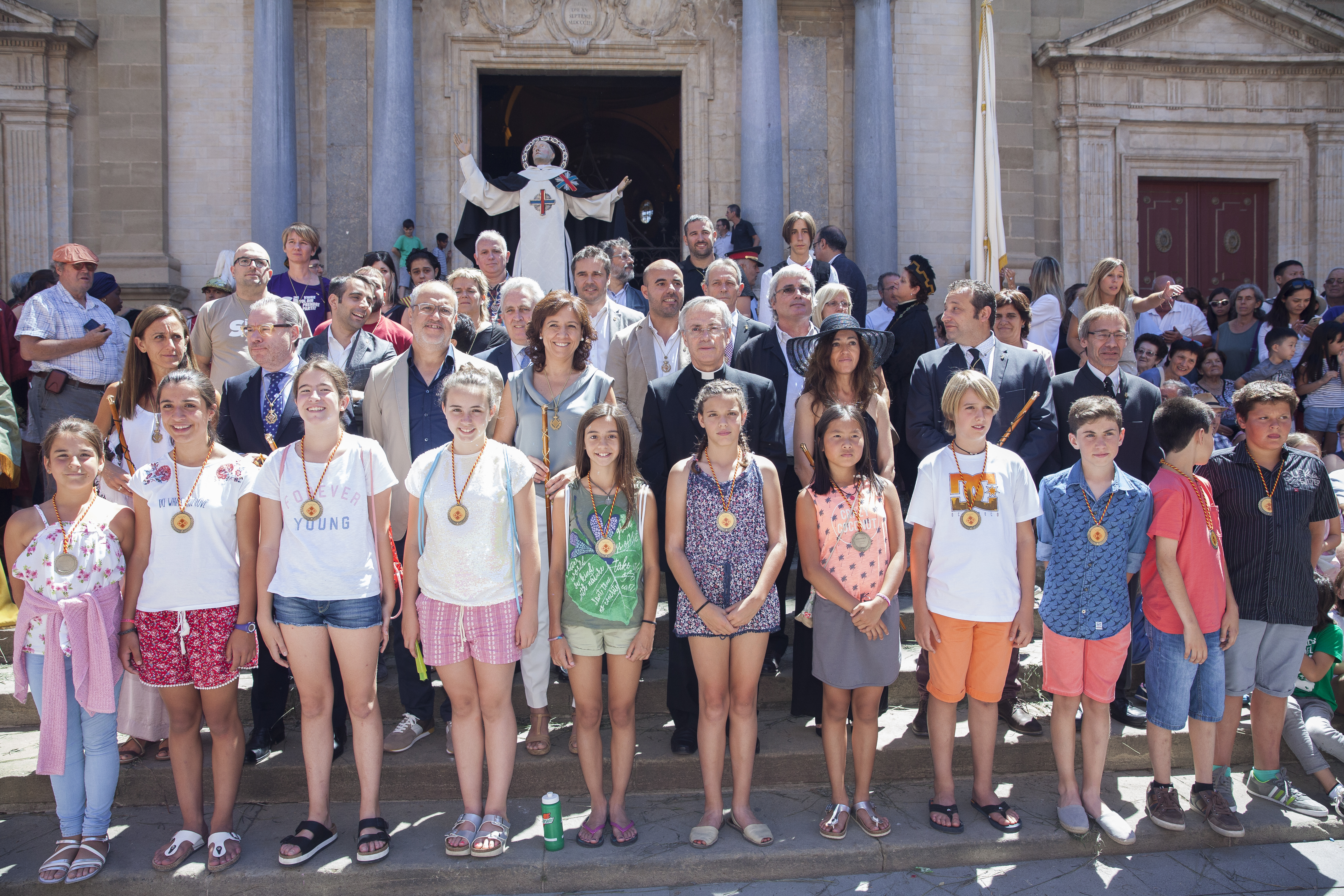 Consistori infantil i municipal amb el bisbe