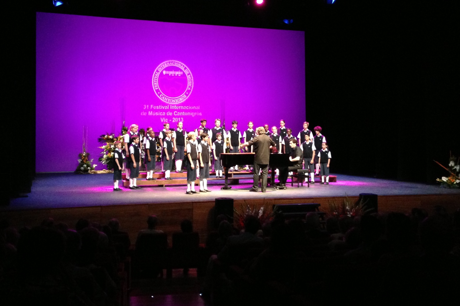 Acutació de "Los Chicos del Coro" a l'Atlàntida de Vic