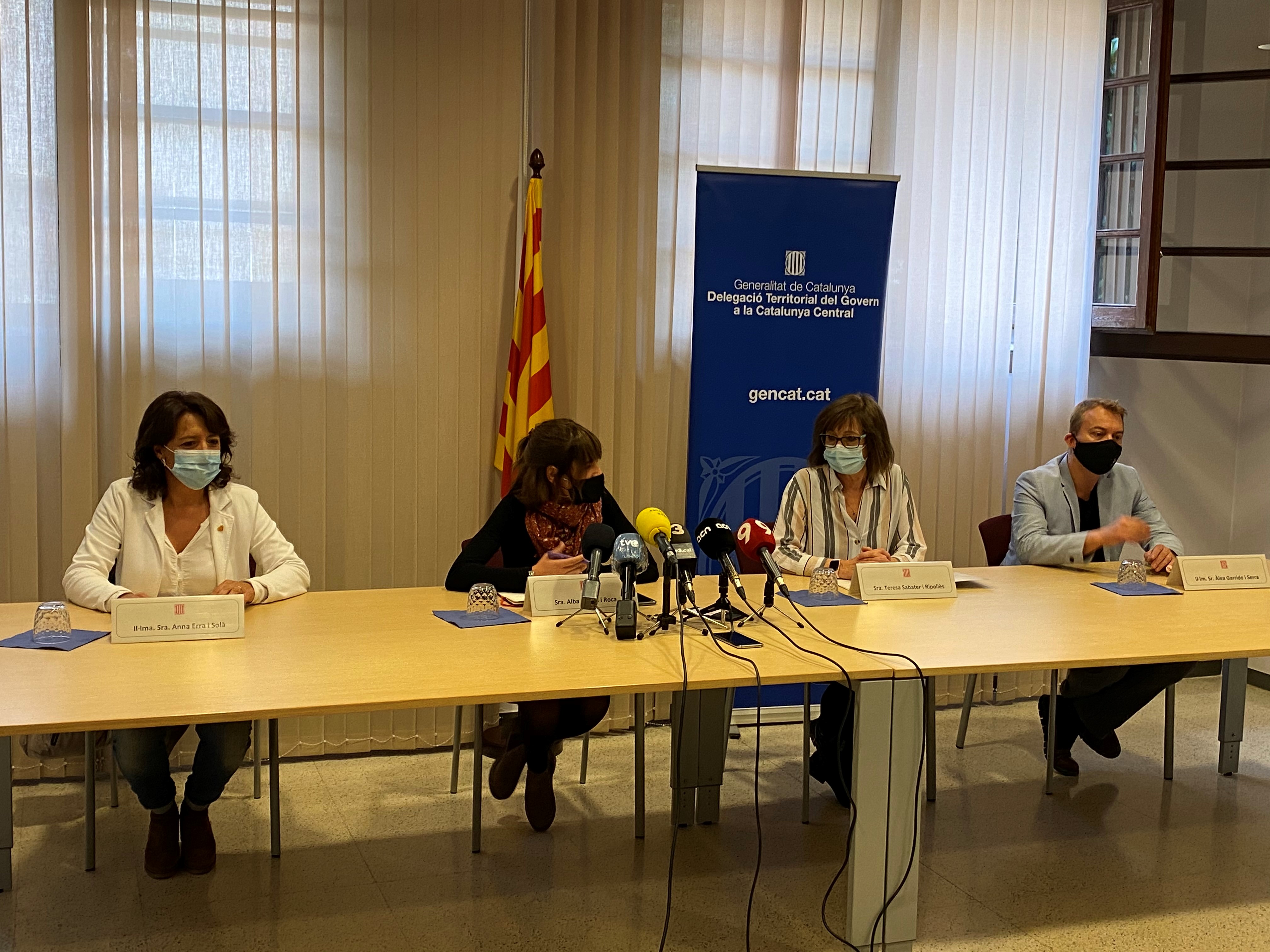 Anna Erra, Alba Camps, Teresa Sabater i Àlex Garrido
