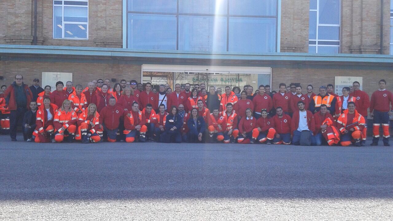 Voluntaris de Creu Roja i Protecció Civil a la jornada