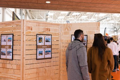 Exposició fotogràfica de muntanya.