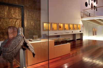 Mites i creences: un viatge simbòlic pel món.