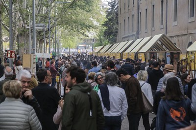 El Parc Jaume Balmes s’ha omplert d’amants del formatge durant els dos dies de fira.