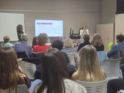 Les violències masclistes contra les dones grans no son petites