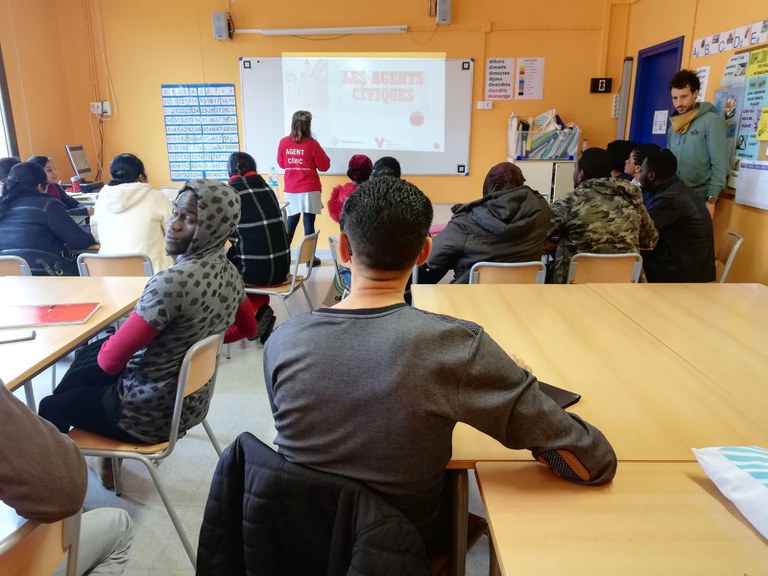 formació a les escoles d'adults