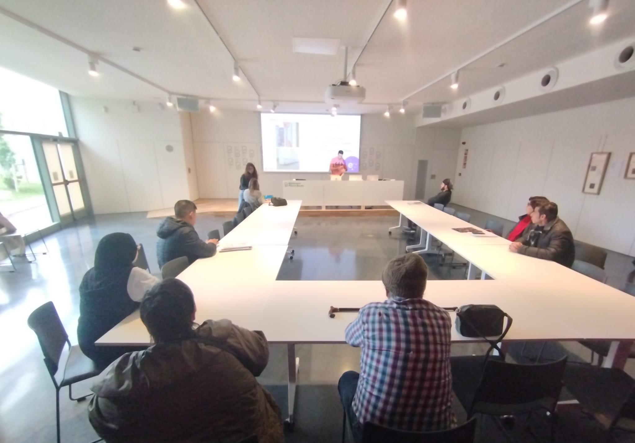 Taller biblioteca 18-04-2023.jpeg