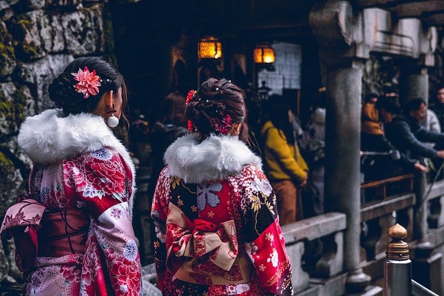 kimono-4744625_640.jpg