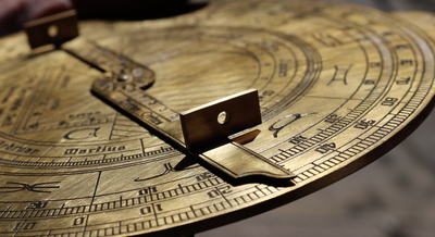 Foto d'un astrolabi.