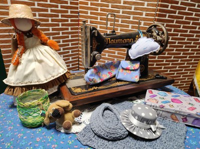 Iniciació a la costura.