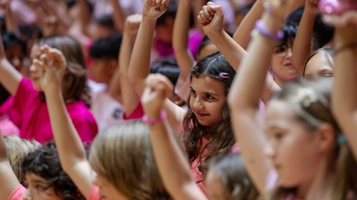 L’últim rellotge, Cantània.