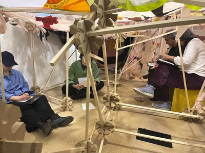 ESTRUCTURES MUTANTS - Visita juganera.