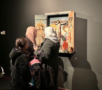 L’art que parla totes les llengües del sagrat.