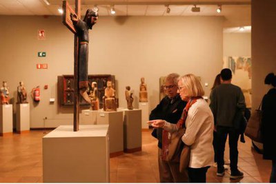 L’art que parla totes les llengües del sagrat.