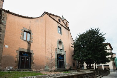 CARRER SANT PERE_40_Doing fotus_xxss.jpg