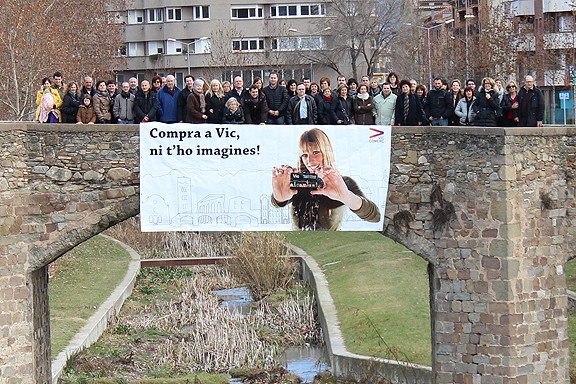 foto de celebració al Pont del Remei 