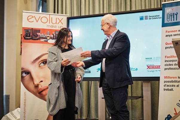 Concurs PFI: Perruqueria i Estètica_3