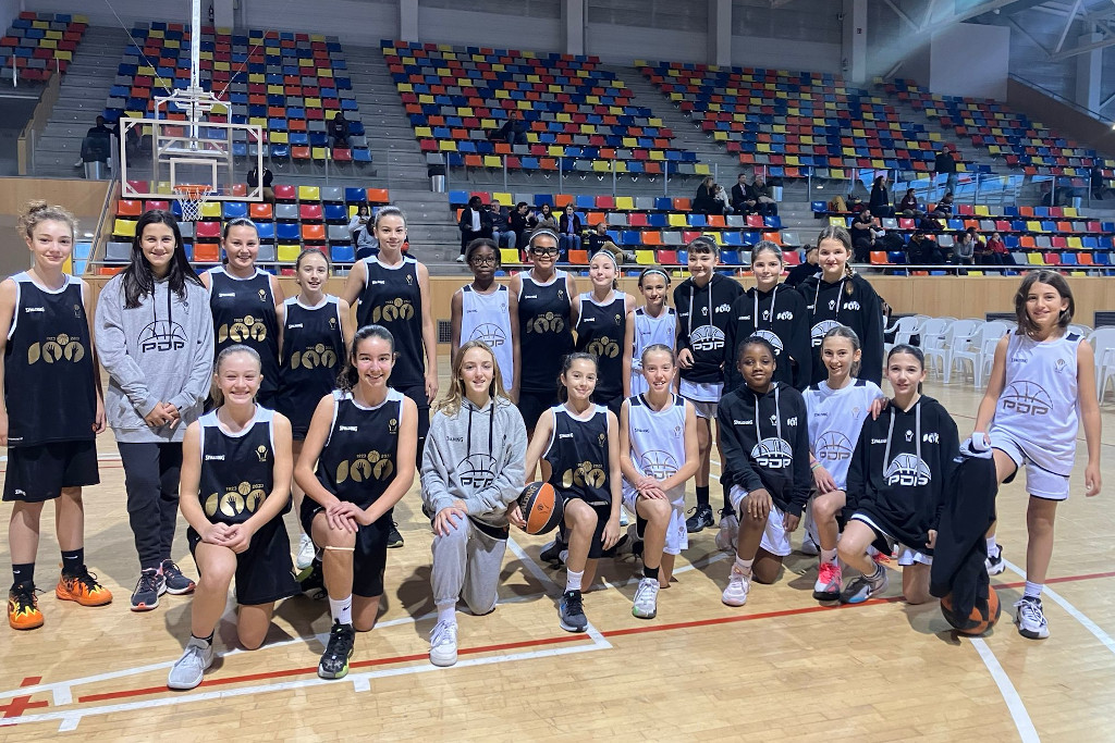 El Pavelló Castell d'en PLanes va acollir la 1a Trobada del Programa de Detecció i Perfeccionament organitzada pel Comitè Tècnic de la Federació Catalana de Basquetbol