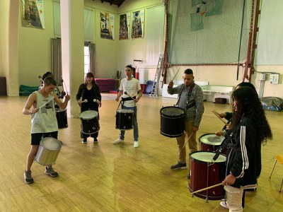 INSTRUMENTS MUSICALS.