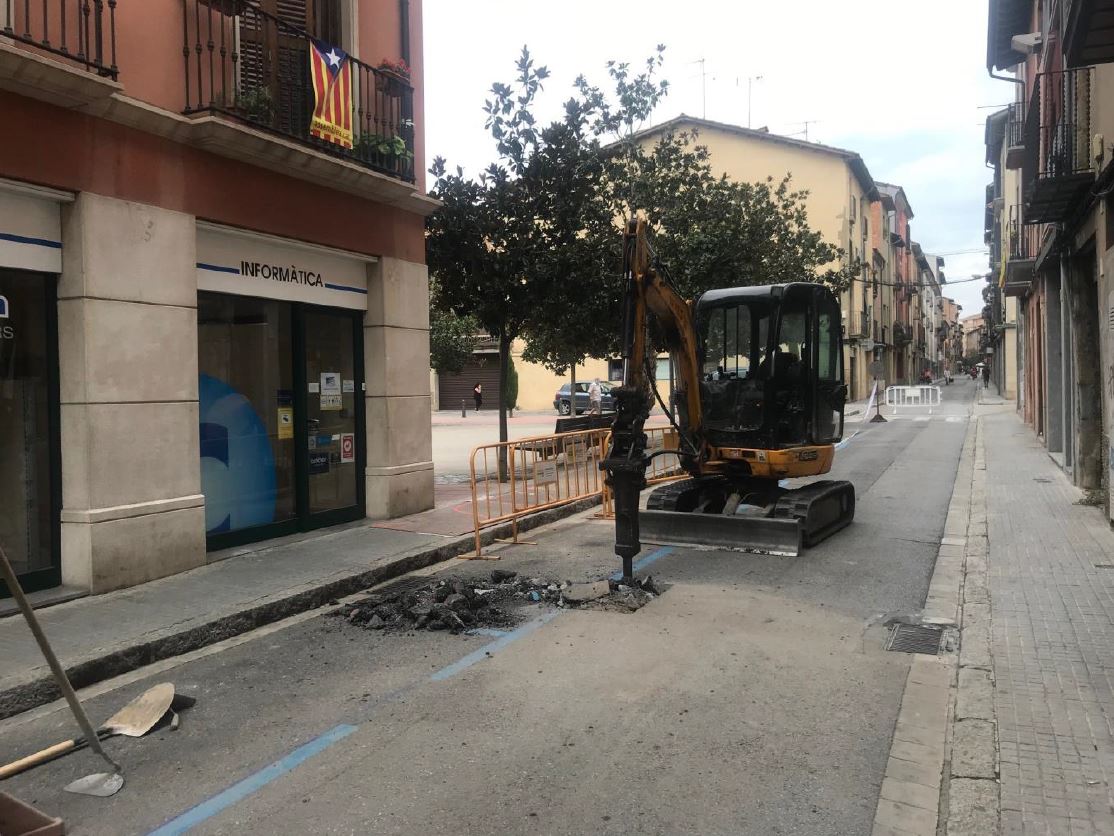 Obres al carrer Nou
